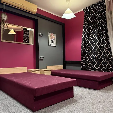 Team Hostel-3